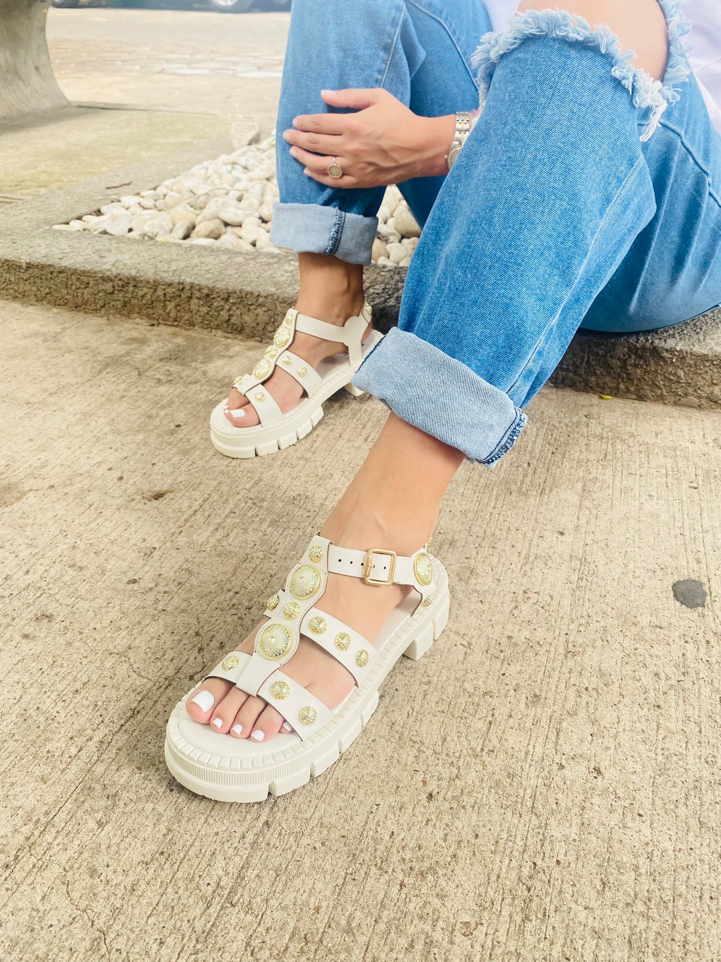 Sandalia Mish - Off White